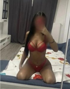 BEST BLOWJOB IN TOWN
Text me